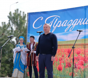 И.Мартынов. в Астраханской области праздник каждой национальности – общий